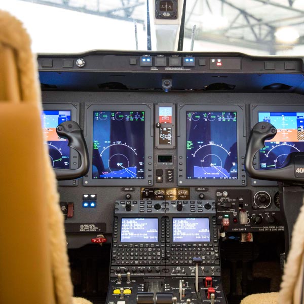 The Flight Deck of the Nextant 400XTi