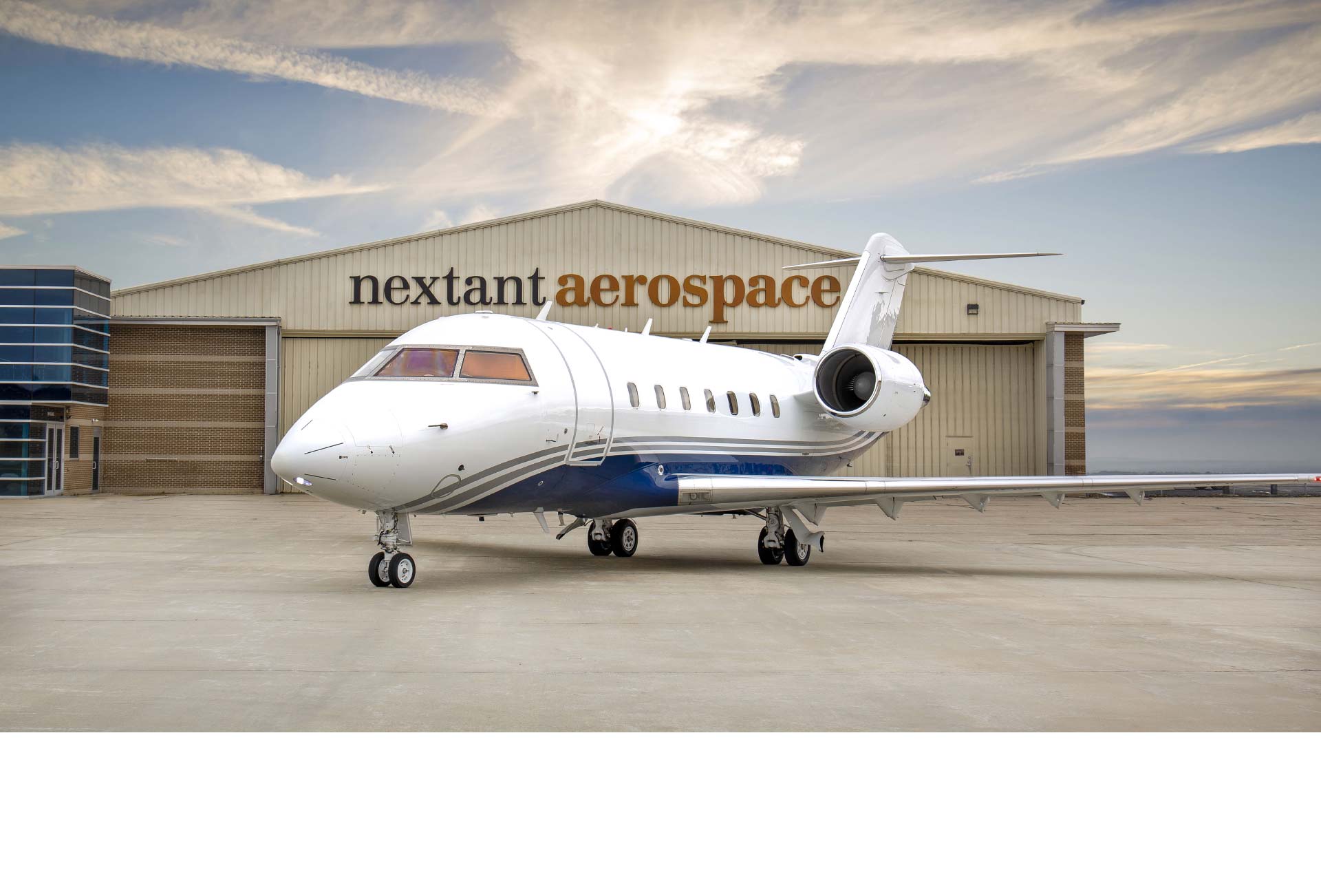 The Nextant Aerospace 604XT is a remanufactured super-mid sized business jet, based on the Bombardier Challenger 604.